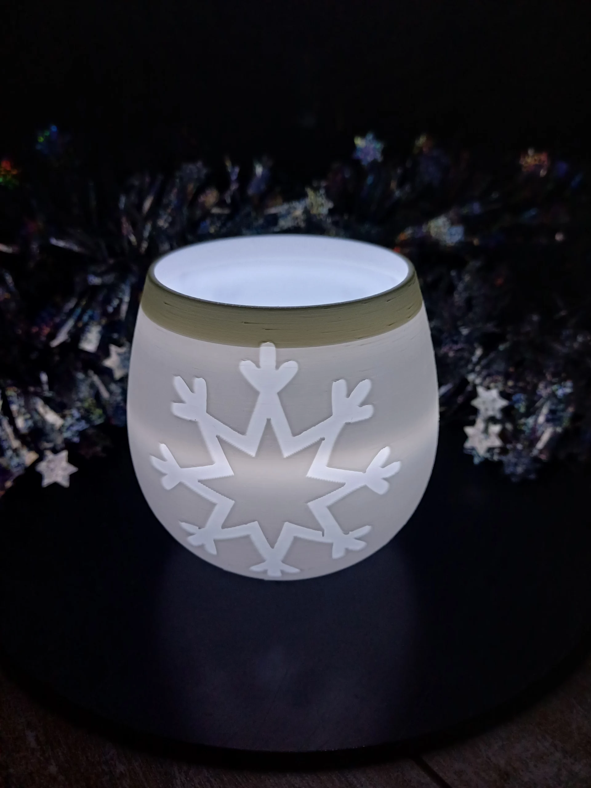 Photophore “Boule de neige” décor étoile – Élégance et lumière pour Noël