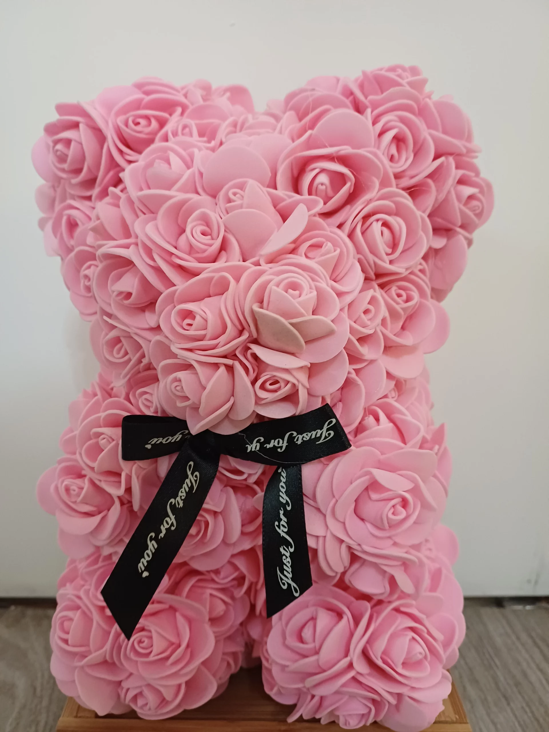 1000026513 Ours - Je T'aime - en fleurs en mousse