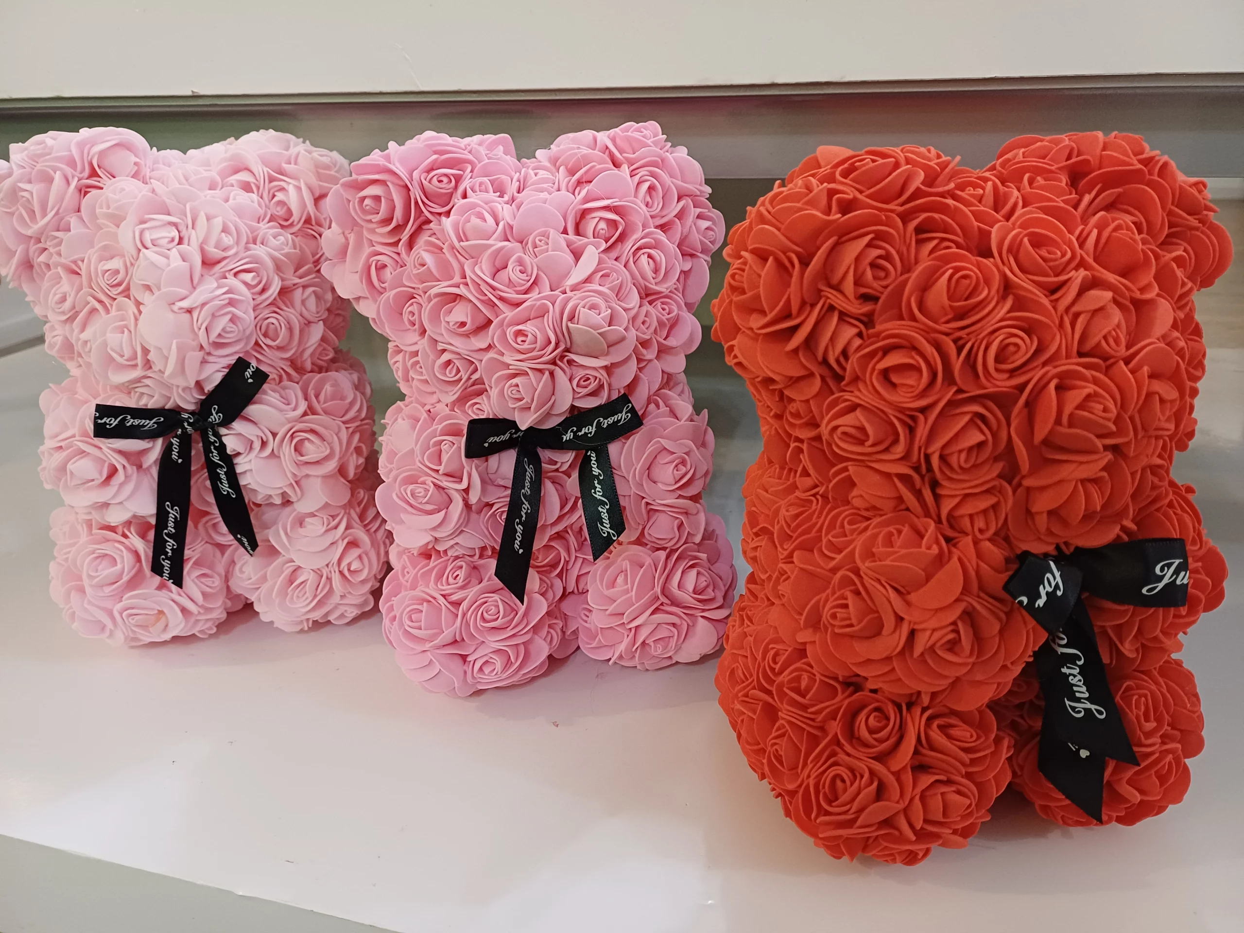 1000026516 Ours - Je T'aime - en fleurs en mousse